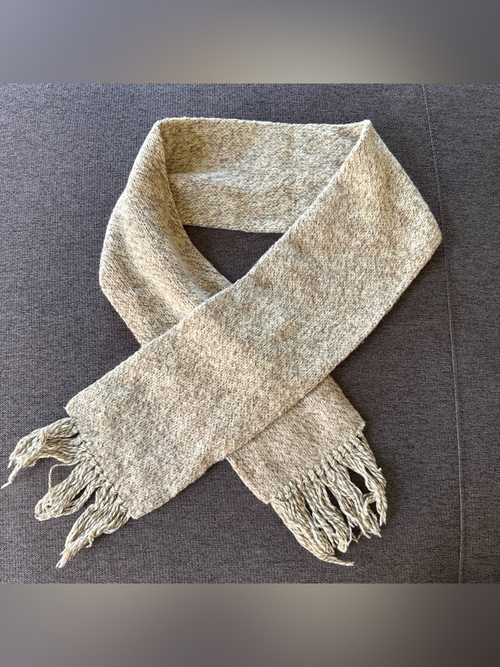 Vtg Betmar New York Wool Blend Scarf Knit Heather Beige Tan Fringe Cabin Cozy